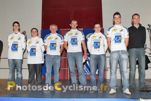 AGCD562010 (128)